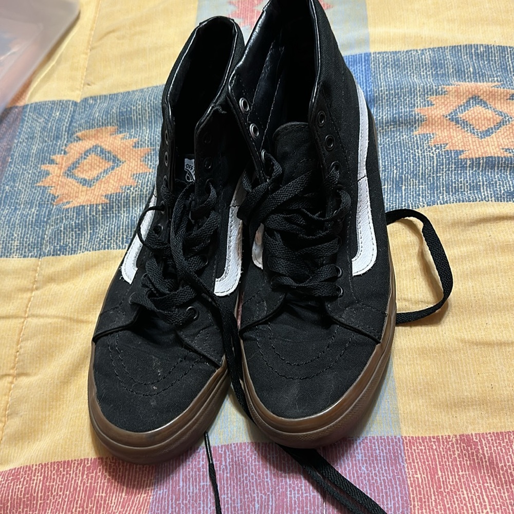 Vans Hightops - Picture 2 of 2